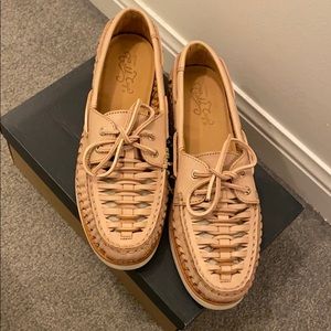 Gold Cup Sperry